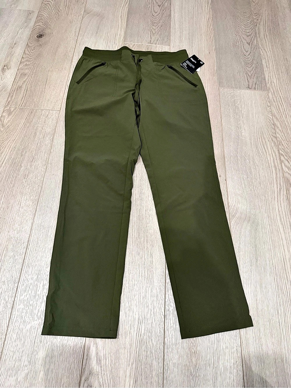 Gap GapFit High Rise Runaround Pants High Rise Runaround Straight Leg Pants